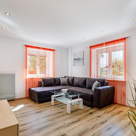 Apartment Viktoria كاستلبيلو المظهر الخارجي الصورة
